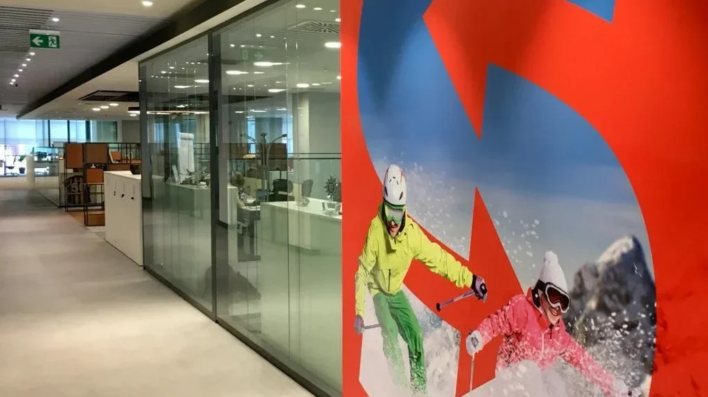 İstanbul ofis cam bölme duvar — Ekim Yapı